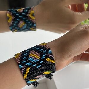Colorful Beaded Bracelet Handmade in Mexico Indigenous Design